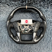 Volante de fibra de carbono TTD Craft Nissan 2015-2024 Titan
